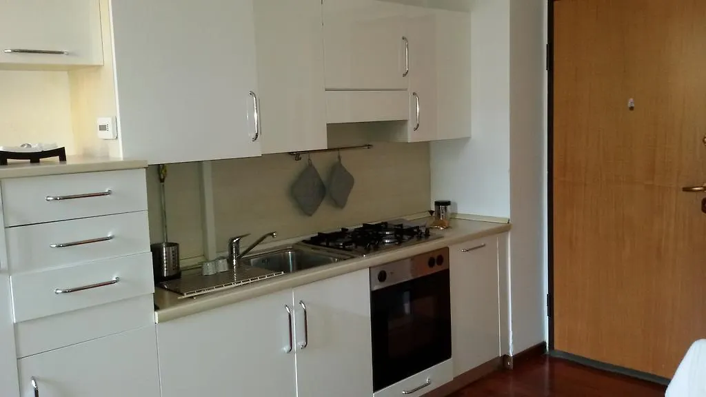 Panfilo Castaldi 37 Apartment Milan