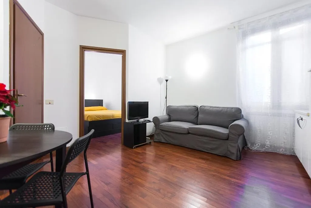Panfilo Castaldi 37 Apartment Milan